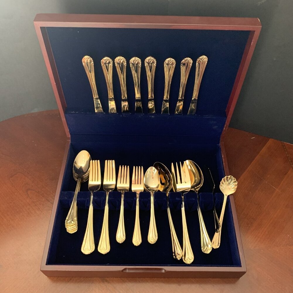 Gold Electroplate Katrinka by Hampton Silversmiths – 8 Place Settings + Serving